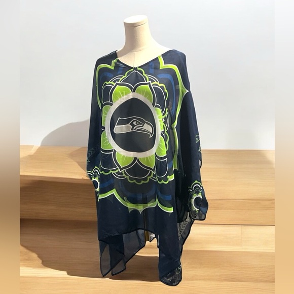 Seattle Seahawks Sheer Caftan with Flower Design Team Colors One Size. - Picture 2 of 10